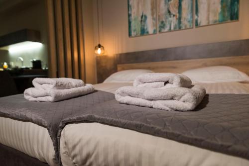 Wisdom Residence Luxury Apartments at Plaka 3