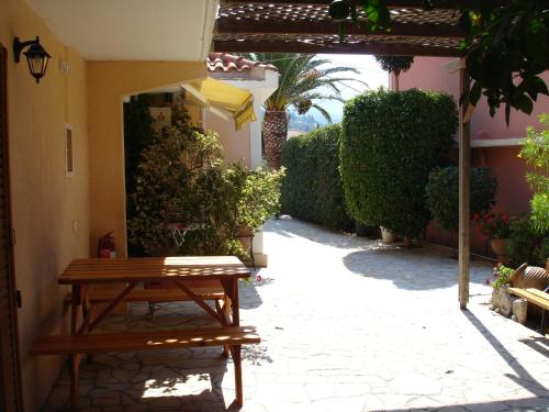 Epi Apartments in Kefalonia