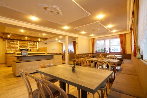 Pension & Residence Astoria 4