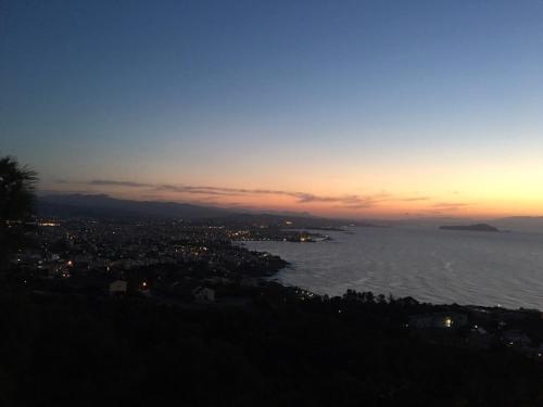  Όμορφος μοντέρνος χώρος in Korakiaí