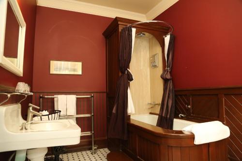 Beaconsfield Bed and Breakfast - Victoria Victoria (BC) Canada