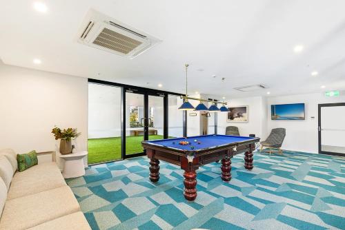 Qube Broadbeach Ocean View Apartments