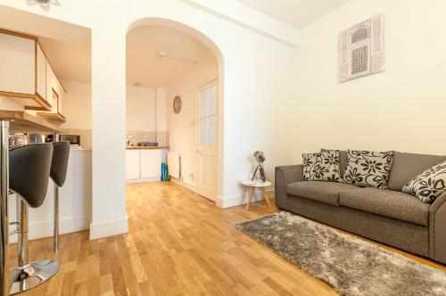 Beautiful Central Exeter Apartment 5 min walk quay