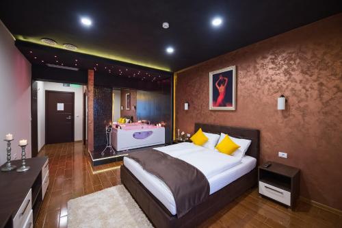 Garnet Hotel & Event Centar - image 9