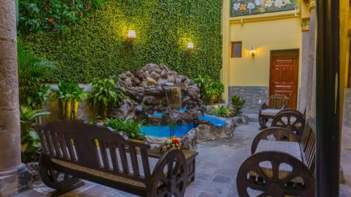 Kert, Hotel La Basílica Quito (Hotel La Basilica Quito) in Centro Historico