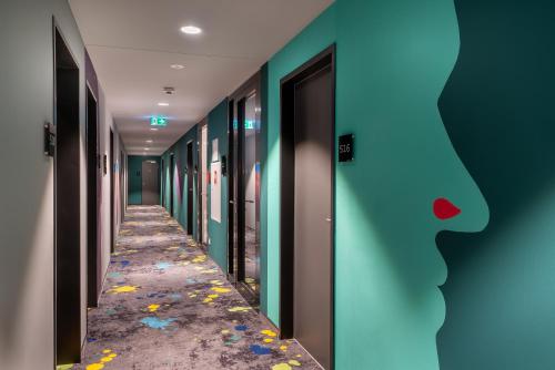 Holiday Inn - the niu Charly Frankfurt City By IHG - image 2