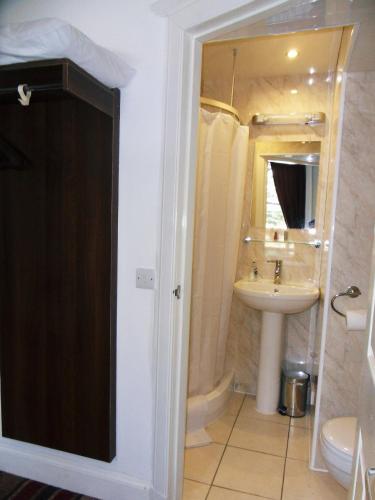 Blossom Guest House - main image