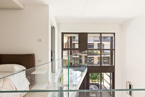 GuestHost - Elegant Loft with Balcony!, Milán (fotografie 9)