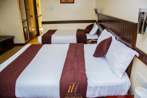 Utalii Hotel - Photo 2