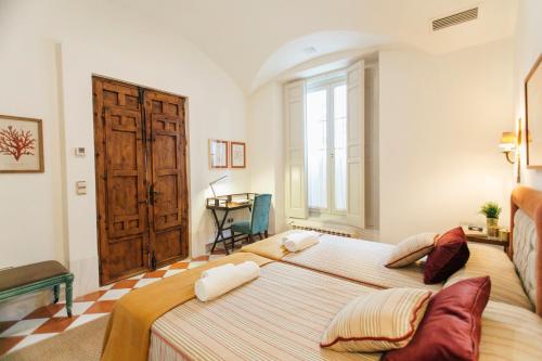 Deluxe Apartment image 10