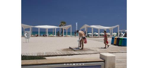 LUXURY New Apartment CITY CENTRE & BEACH, Alicante