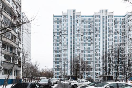 Bright studio N5 at the metro, MSU and the park