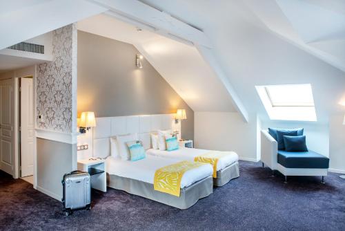 Privilege Suite