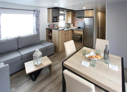 Camping Officiel Siblu Les Charmettes - image 14