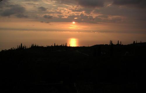 Traditional 1697 Thalamai house gîte à louer Áyios Níko