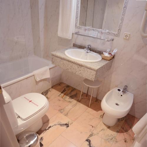 ห้องน้ำ, Victoria in ตรูจิโย
