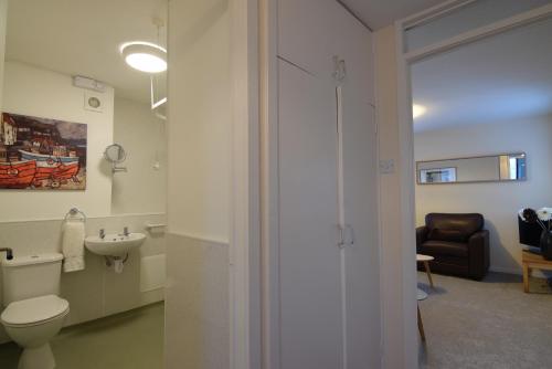 Lochview Linlithgow - image 2