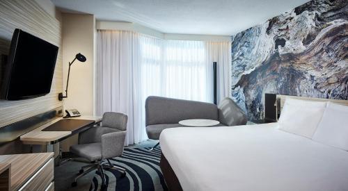 Novotel Toronto North York