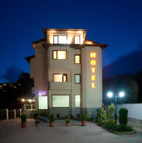 hotel photo