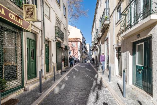 Alfama's Nest Remedios - image 10