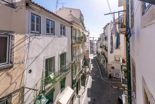 Alfama's Nest Remedios - image 9