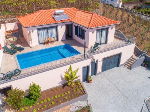  Villa do Italiano, Unterkunft in Estreito da Calheta