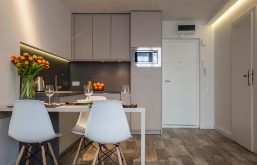 WarsawSkyLine Żelazna - 40 sqm, City View & AirCon, Varšava (fotografie 10)