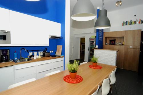 Cocina, Chmielna 5 Rooms & Apartments in Varsovia