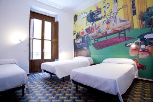 Home Youth Hostel by Feetup Hostels, Валенсия (фото 7)