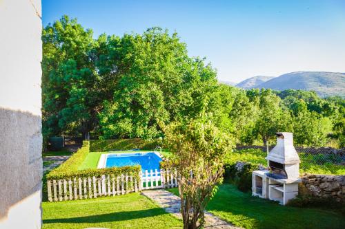 Los Chendas in Villanueva De Avila