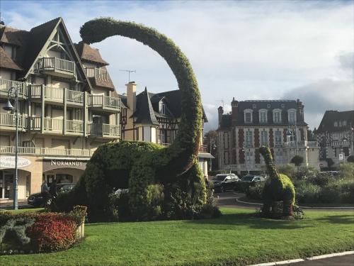 Avenue des Gabions résidence super deauville