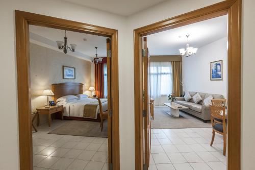 Roda Al Murooj Residences, Дубай (фото 5)