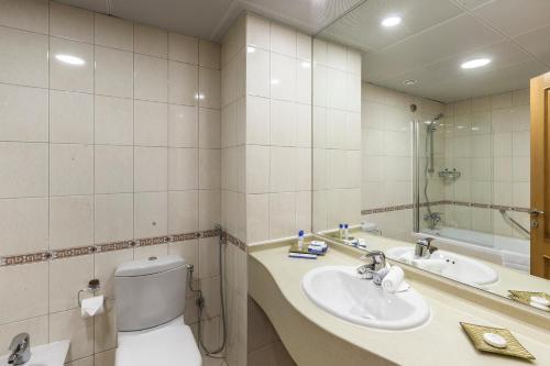 Roda Al Murooj Residences, Дубай (фото 7)