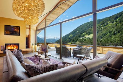 Superior Chalet
