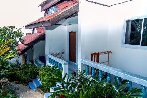 Zama Resort Koh Phangan Room Type - Standard Bungalow