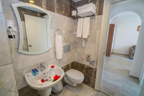 Club Big Blue Suit Hotel - All Inclusive - image 8