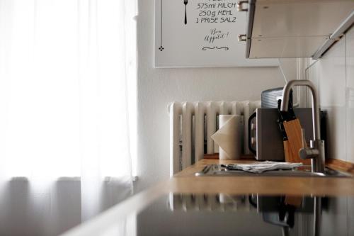 GREIF by ROCKCHAIR Apartments l SUPERHOST Status l 2 Bedrooms Boxspringbeds in City Center - Cozy Family & Business Flair welcomes you!, Berlin (photo 9)