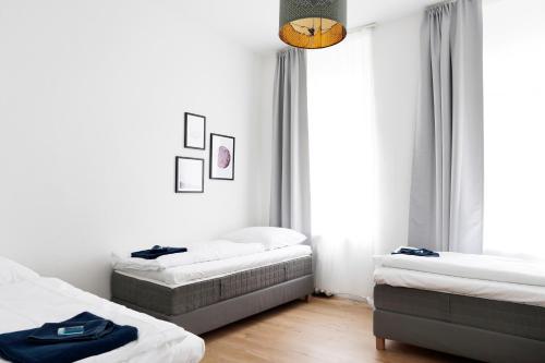 GREIF by ROCKCHAIR Apartments l SUPERHOST Status l 2 Bedrooms Boxspringbeds in City Center - Cozy Family & Business Flair welcomes you!, Berlin (photo 8)