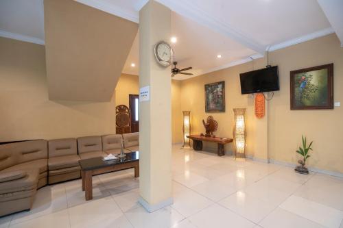 Super OYO Capital O 612 Dante Guesthouse