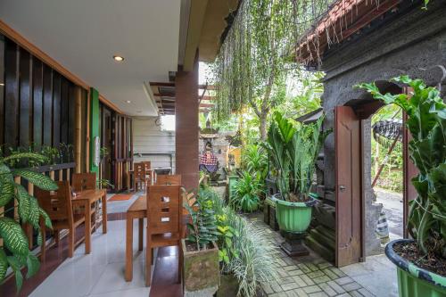 Garden, Dante Guesthouse Bali in Gianyar