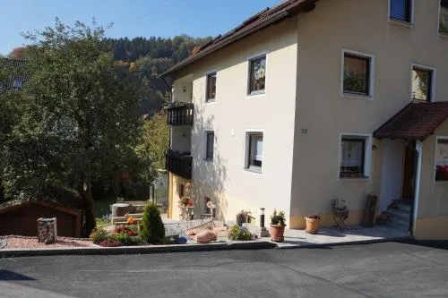 Ferienwohnung Lang am Radweg in Heiligenstadt, Deutschland