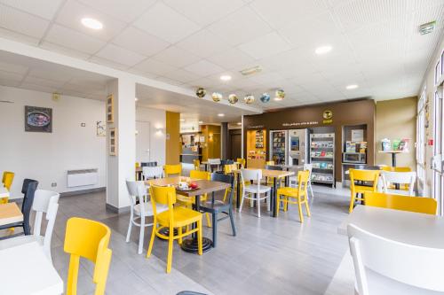 B&B Hôtel Tours Parc Expo St-Avertin - image 12