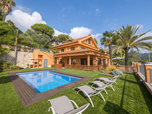  HomeHolidaysRentals Albi, Ferienwohnung in Santa Susanna
