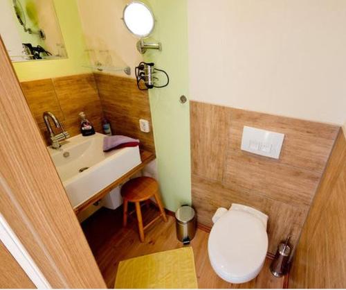 Two-Bedroom Apartment image 7