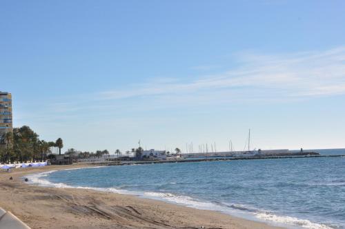 Marbella House Penthouse 39 - image 8