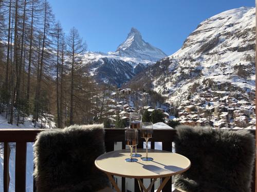 Apartment with beautiful views in Zermatt in Zermatt, Schweiz