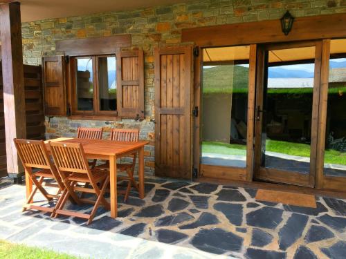  Planta Baja con Piscina en Olopte in 17539 Olopte