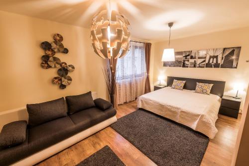  Enzo Apartman, Pension in Eger