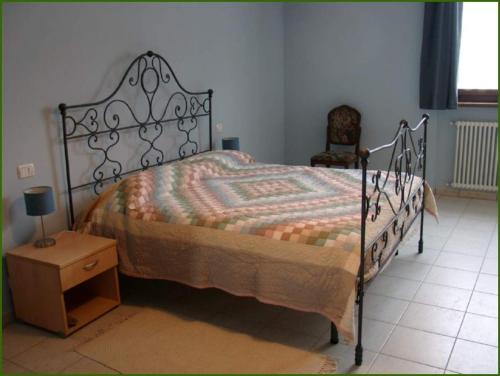 Tenuta di Costa Prà (Tenuta di Costa Pra) in Clavesana