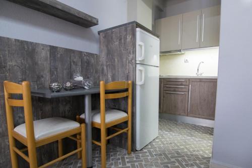 Avra Comfort Rooms 5